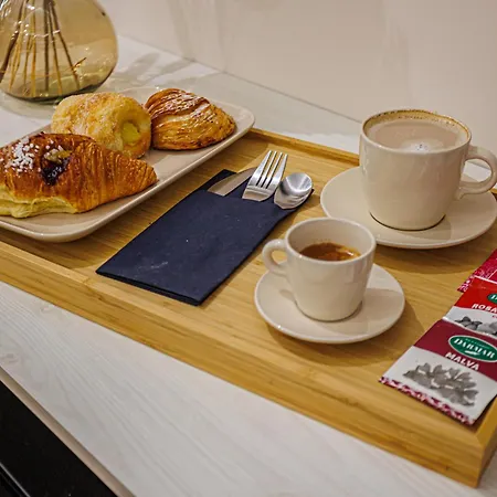 Peca's 3* Napoli